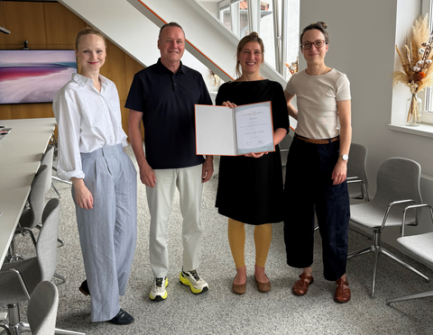 v. l. n. r.: Marie Hoffmann (Stiftung Charit&eacute;), Thoralf Niendorf (MDC), Johanna Schmidt (Spread the Nerd GmbH), Nina Schmidt (Stiftung Charit&eacute;)