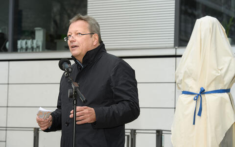 Prof. Thomas Sommer