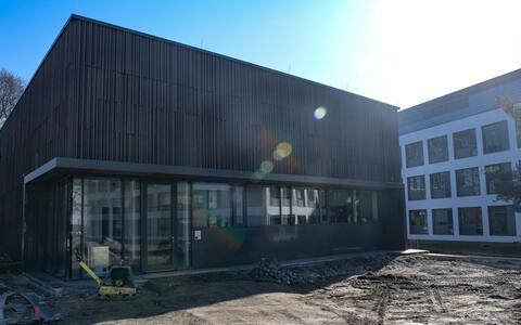 View of the Cryo-EM Core Facility Building