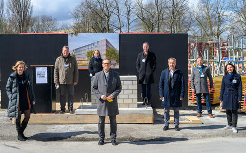 Attending the cornerstone-laying ceremony for the new BerlinBioCube incubator