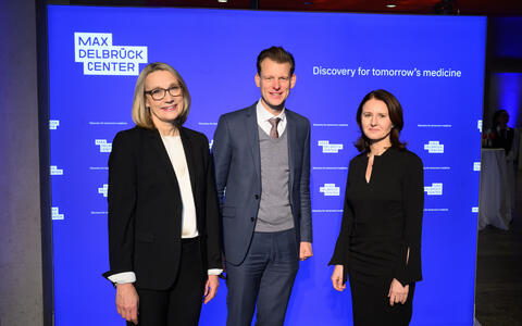 Maike Sander and Heike Graßmann with André Lottmann