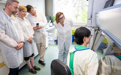 people in a lab