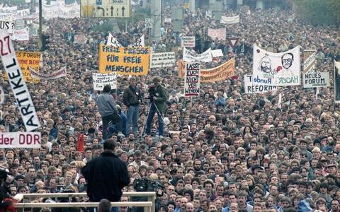 Mass rally at Berlin Alexanderplatz on November 4, 1989