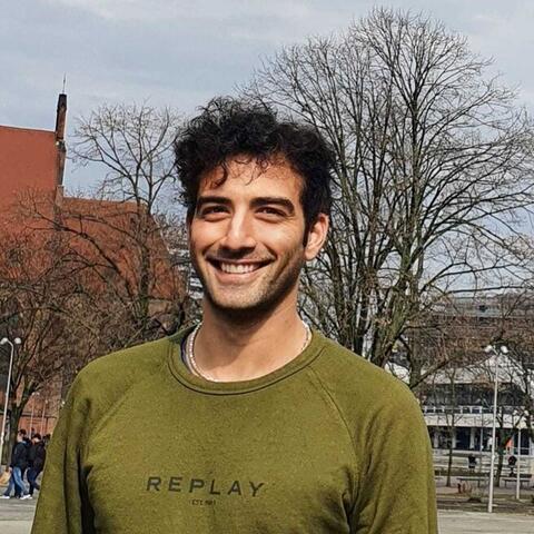 Dr. Amir Hossein Kayvanjoo