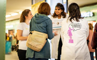 Soapbox-science