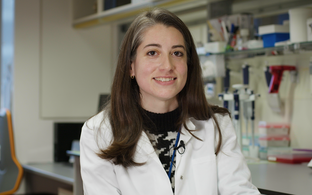 Scientist Dr. Eleonora Adami in her lab