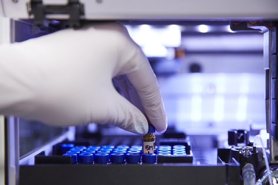 Mass spectrometry for precision medicine Max Delbrück Center